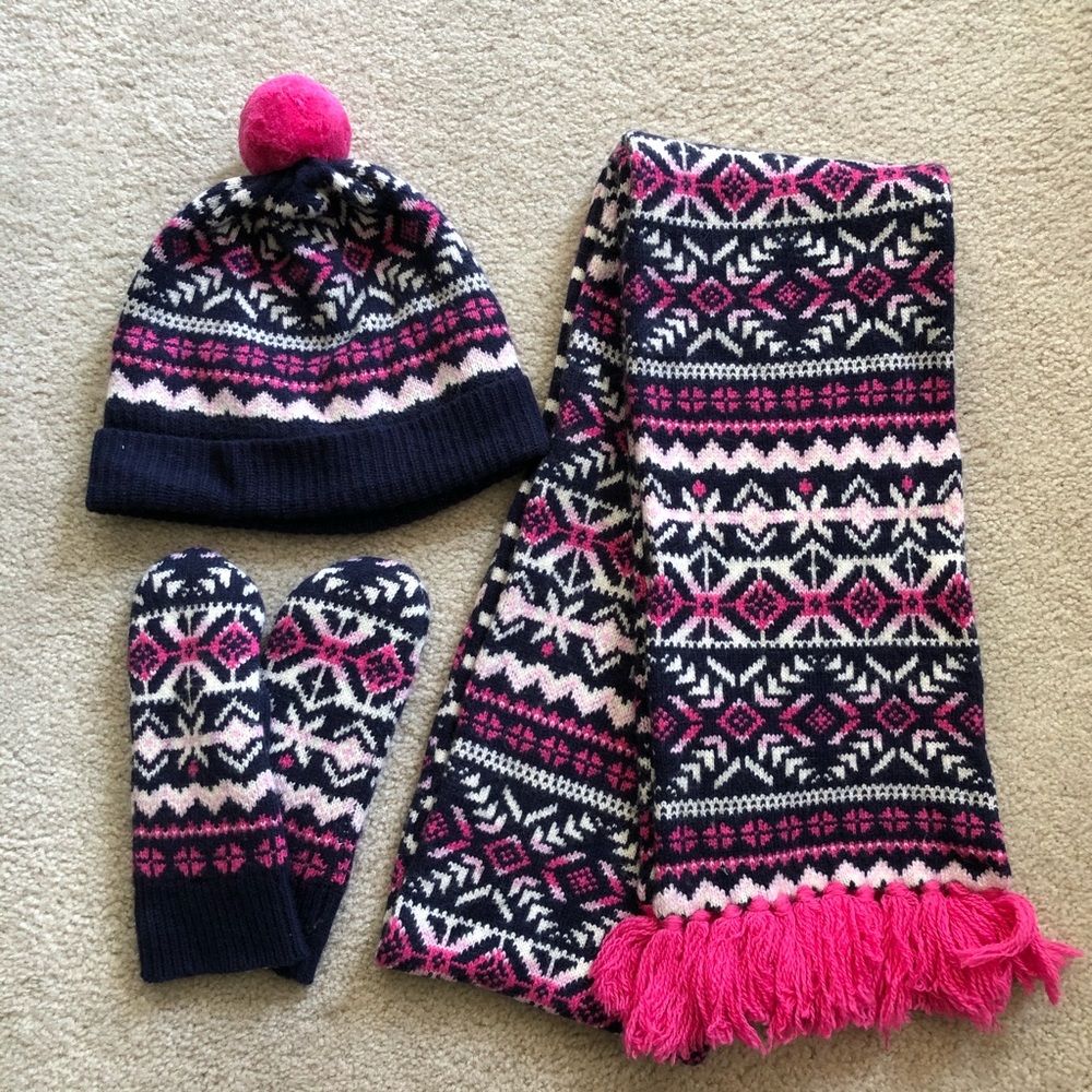 Vineyard Vines Fairisle Hat, Mittens and Scarf